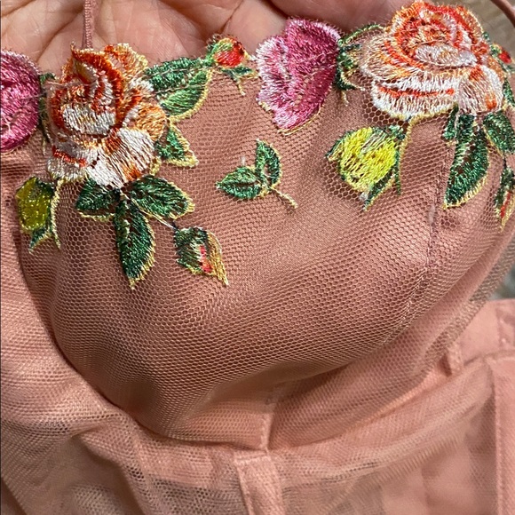 Victoria's Secret sexy Unlined Floral Embroidered corset size M - Picture 5 of 14